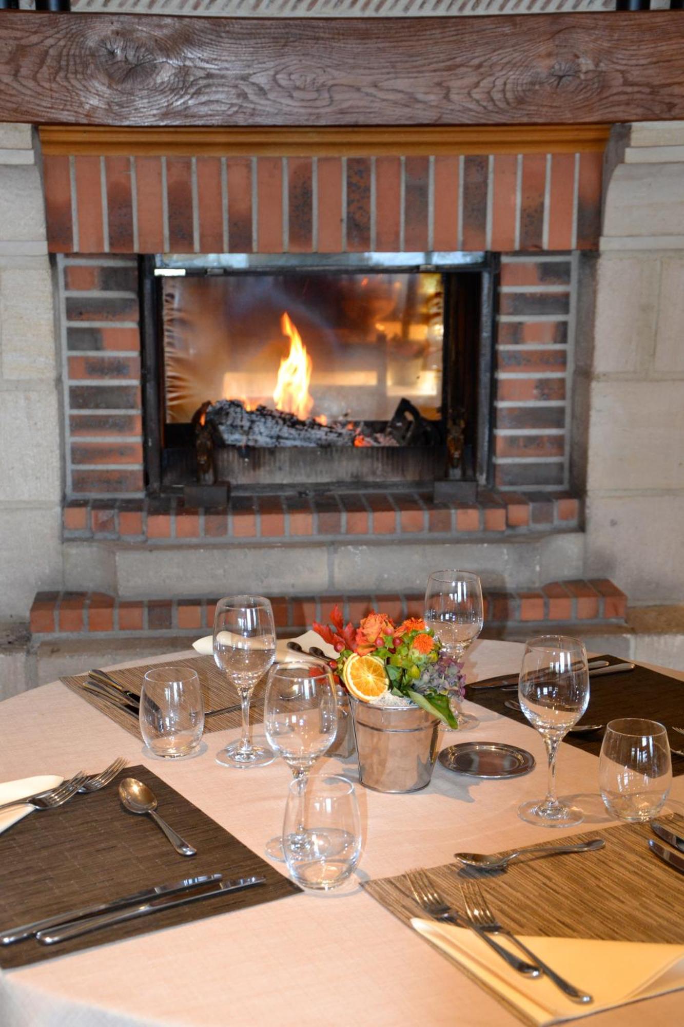 Eden Park Hotel Restaurant Pont-Évêque Zewnętrze zdjęcie